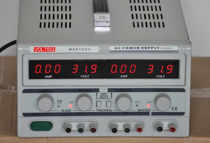 Bench DC Power Supply
